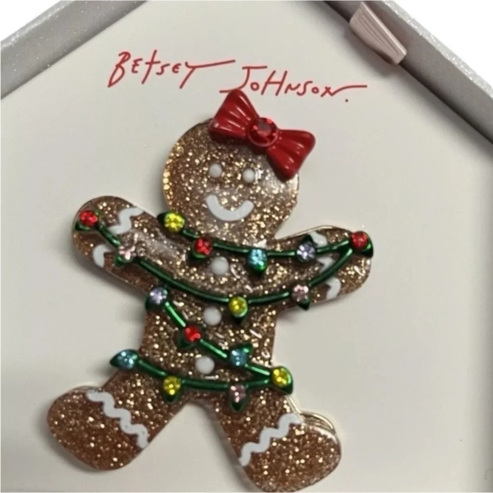 BETSEY JOHNSON SET Christmas Gingerbread in Lights Earrings Necklace Brooch NWT - Picture 11 of 16